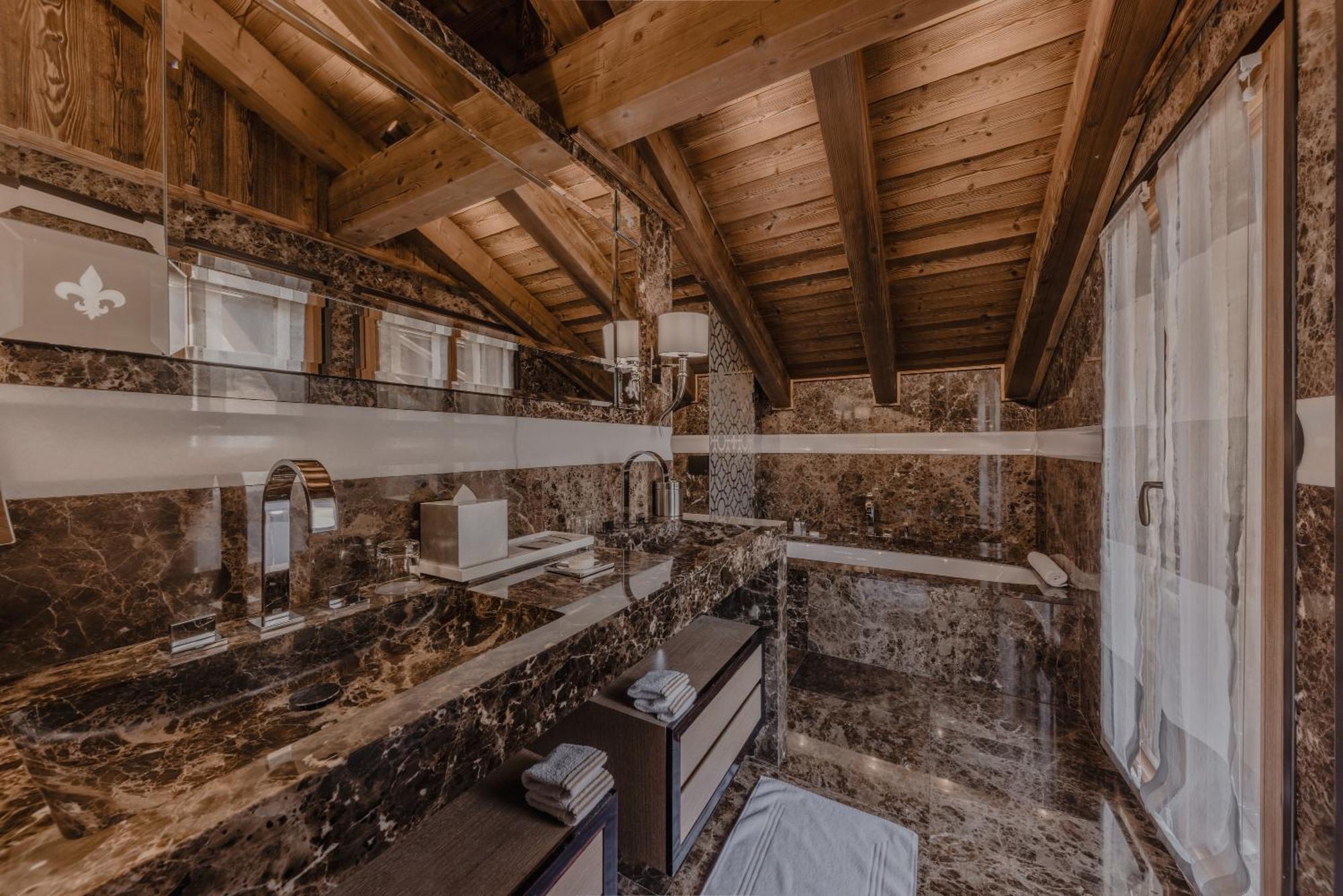 Two-Bedroom Apartment,1686493702:JPEG